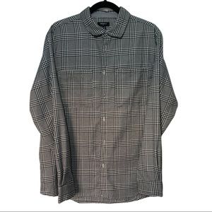 F21 B&W FLANNEL SIZE M